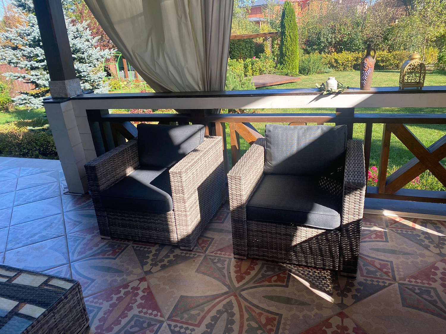 Московская область, Наро-Фоминский район, СНТ « Усадьба Жодочи» - Комплект KARL лаунж серый 